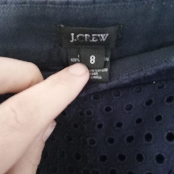 J. Crew Navy Blue Hidden Side Zip Eyelet Lined Shorts Size 8 W/ Pockets - Picture 4 of 5